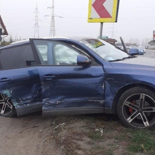 Accident rutier în Turda: o șoferiță străină a provocat rănirea unei minore