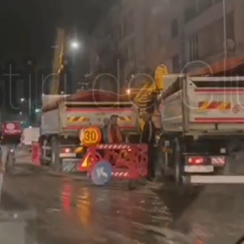 Echipajele Companiei de Apă Someș intervin pentru repararea unei avarii în Cluj-Napoca