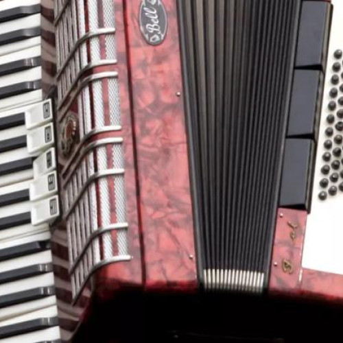 Locuitorii unui bloc din Cluj-Napoca, deranjați de muzica unui vecin