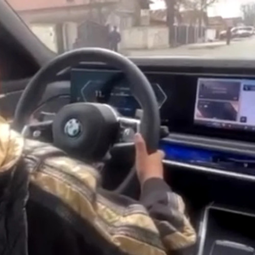 Copil de 10 ani filmat conducând cu peste 150 km/h în Dâmbovița