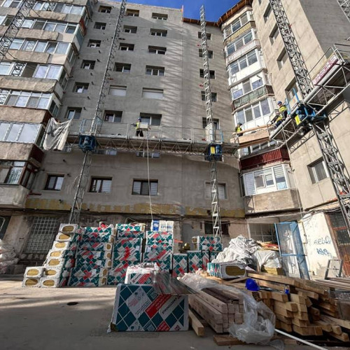 Continuarea reabilitării termice a blocurilor de locuințe din Târgoviște