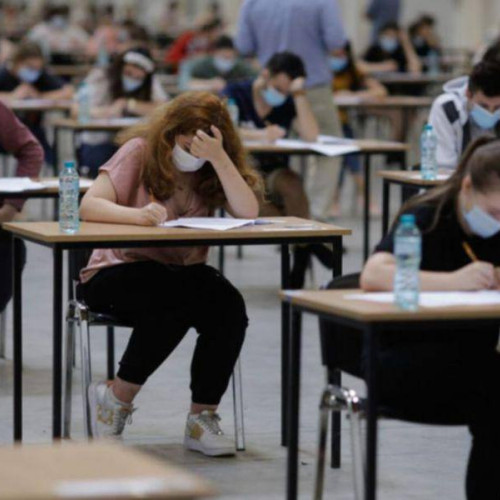 Peste 10.000 de candidați s-au înscris la concursul de Rezidențiat 2024