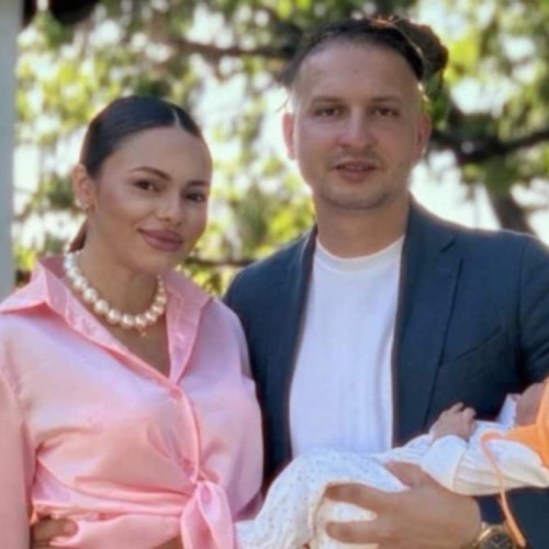 Fosta iubita a lui Valentin Sanfira, Cosmina Adam, a devenit mamă
