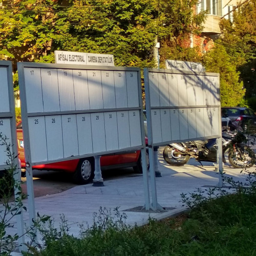 Alegeri parlamentare în Galați: deschiderea buletinelor de vot