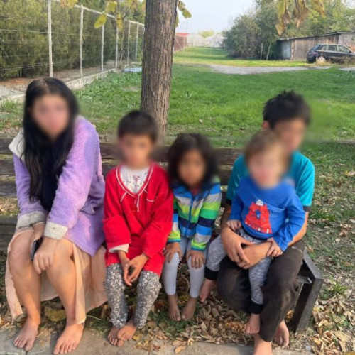 Cinci minori salvați dintr-un incendiu în Chiriacu