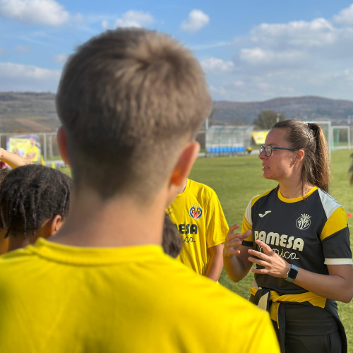 Lipsa fotbaliștilor români în prima ligă din Spania: o problemă de mentalitate