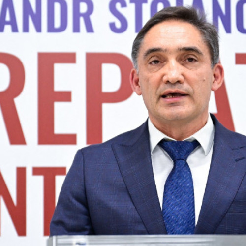 Alegerile prezidențiale din Republica Moldova: Maia Sandu și Alexandr Stoianoglo se confruntă în turul al doilea