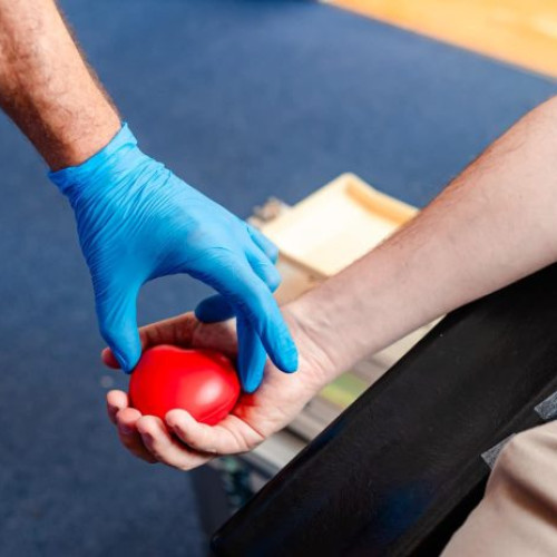 Campanie de donare de sânge organizată de Societatea Studenților la Medicină din București