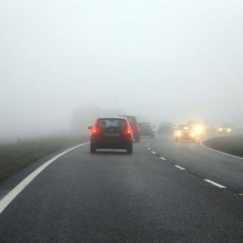 Ceată densă pe drumurile din mai multe județe din România