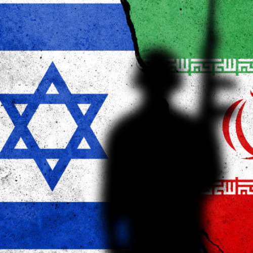 Biden avertizează Iranul să nu atace Israelul