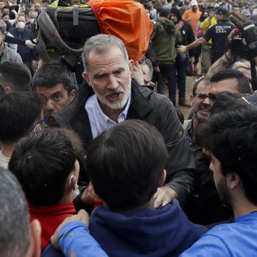 Regele Felipe al VI-lea al Spaniei subliniază necesitatea de a înțelege suferința victimelor inundațiilor din Valencia