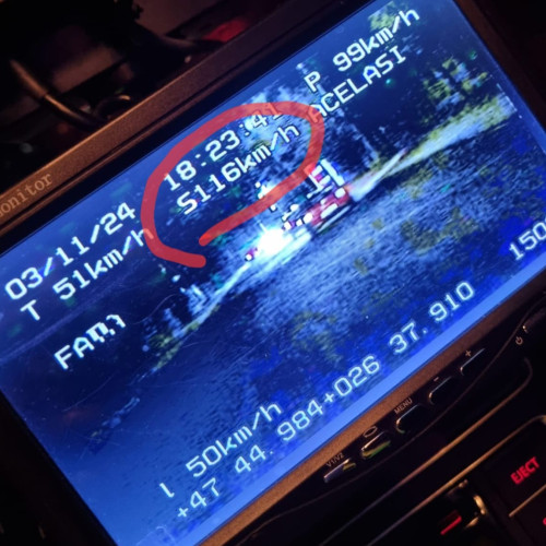 Un bărbat din Botoșani prins conducând cu 116 km/h într-o zonă cu limită de 40 km/h