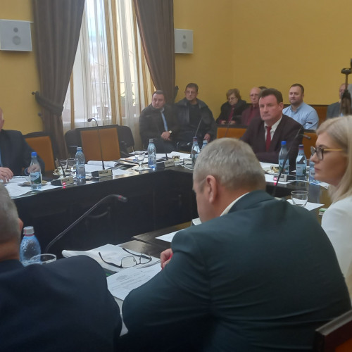 Consilierii AUR părăsesc ședința de Consiliu Local Botoșani