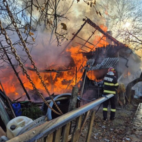 Incendiu devastator la Vicovu de Jos, pagube estimate la 150.000 de lei