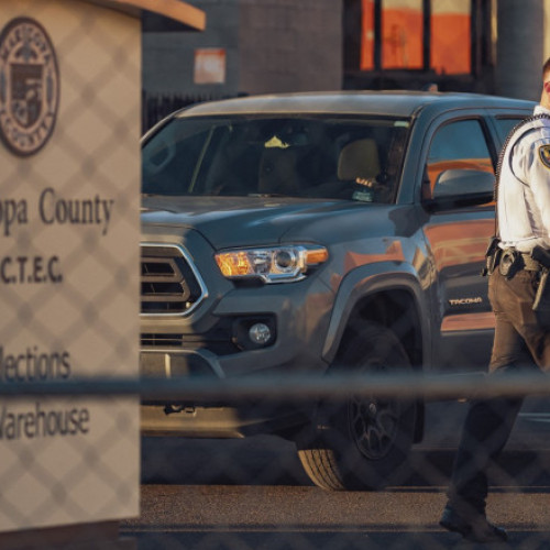 Securitate sporită la numărarea voturilor în comitatul Maricopa