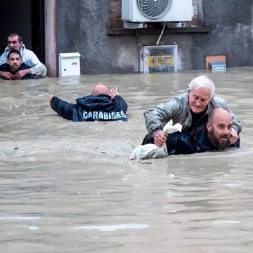 Cod roșu de "pericol extrem" în Barcelona din cauza inundațiilor