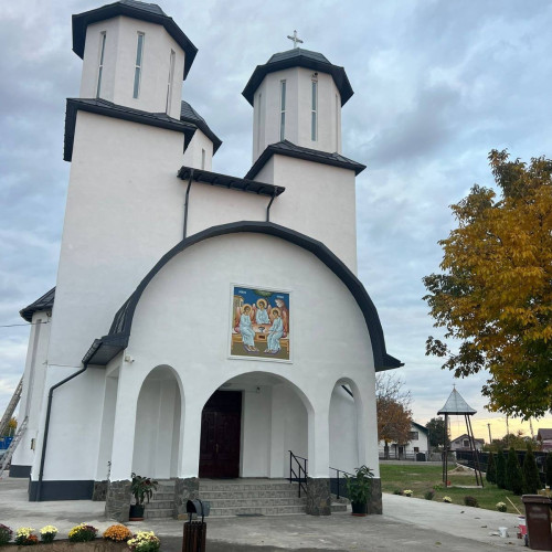 Târnosirea bisericii "Sfânta Treime" din Vișoara, Dâmbovița