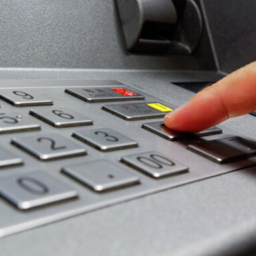 Schimbări importante la Banca Comercială Română: transferuri ușoare prin numărul de telefon