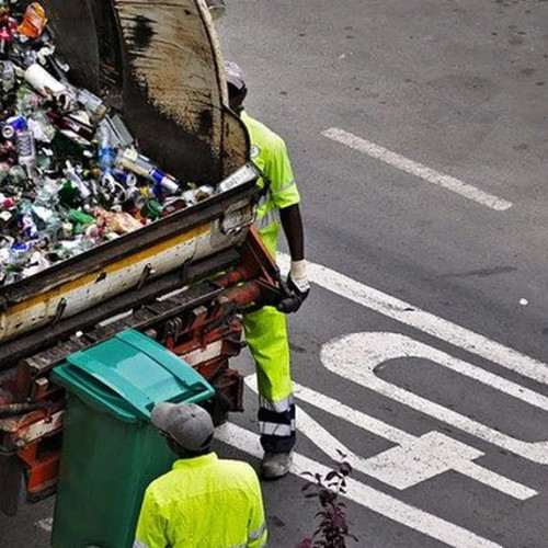 Majorarea tarifelor pentru colectarea gunoiului în Brașov, discutată de consilierii locali