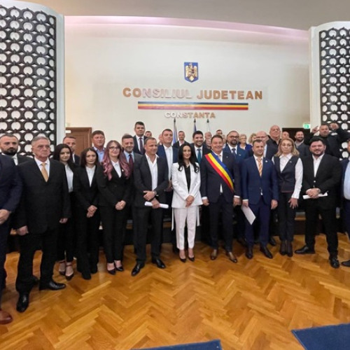 Membrii comisiilor din cadrul consiliului