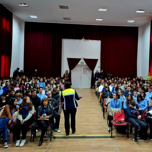 Campania „Tacerea e tot violența! Vocea ta e soluția” continuă în județul Botoșani