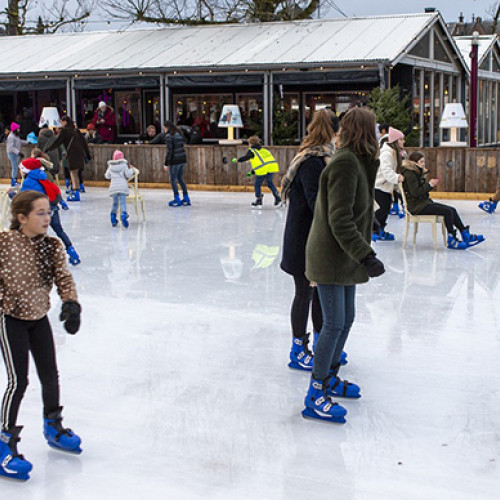 Primăria Cernavodă anulează licitația pentru un patinoar artificial