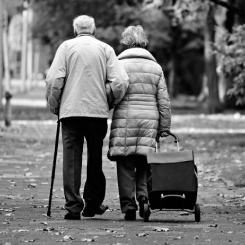 DGASPC Sector 3 premiază seniorii care sărbătoresc "Nunta de aur" și Centenarul