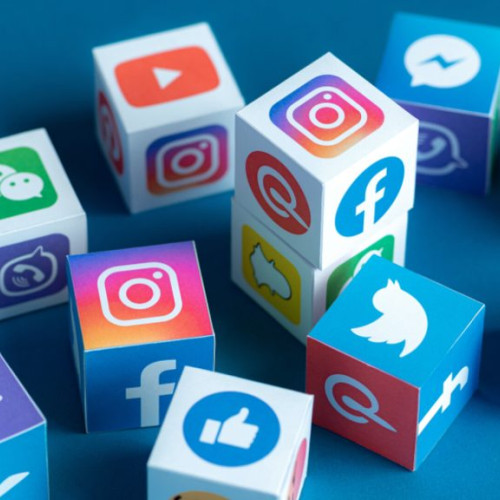 Australia va stabili vârsta de 16 ani pentru accesul minorilor la rețelele de socializare