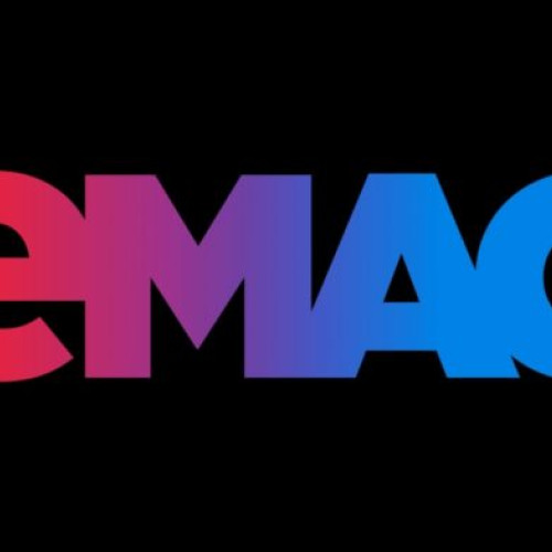 Black Friday, cea mai mare zi de reduceri, se desfășoară mâine, 8 noiembrie