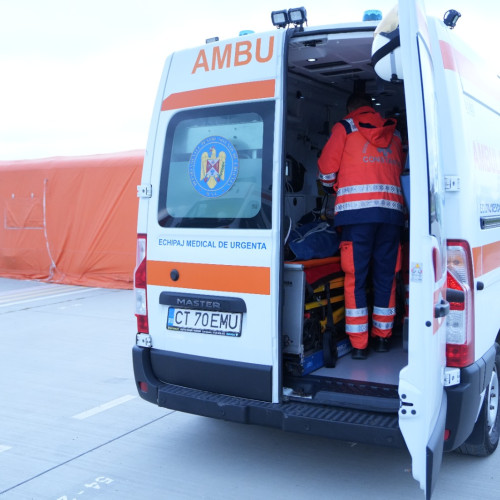 Accident grav la Constanța: Un copil de 10 ani a căzut de pe un vagon