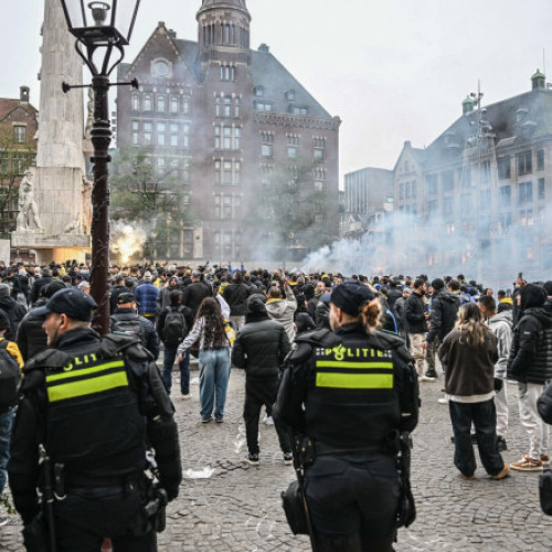 Netanyahu trimite avioane pentru salvarea suporterilor Maccabi Tel-Aviv din Amsterdam