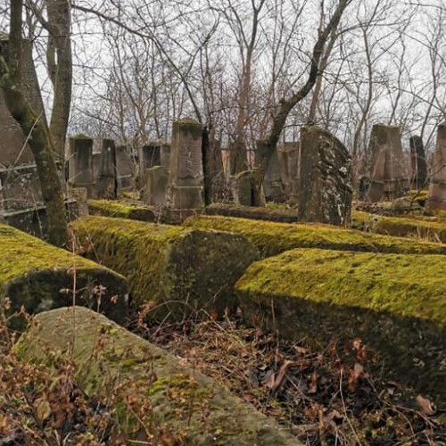 Cimitirul Evreiesc din Ștefănești, loc de pelerinaj pentru evreii hasidici din Europa
