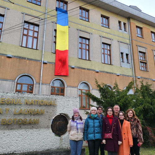 Sarbătoare la Colegiul Național "A.T. Laurian" Botoșani, cu ocazia a 165 de ani de existență