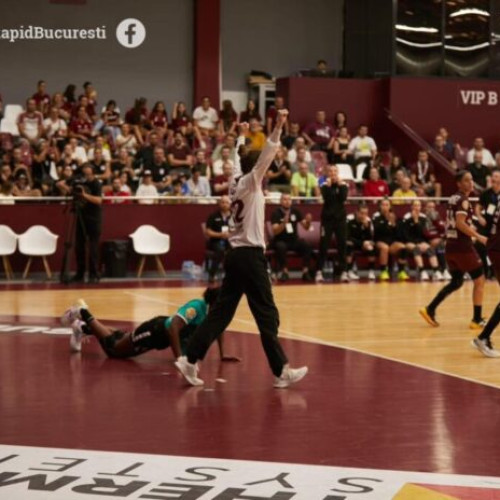 CS Rapid București suferă o înfrângere clară în fața Roma Volley