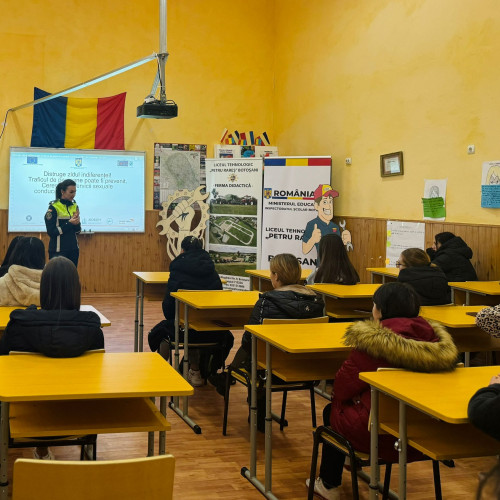 Activități de informare a elevilor despre prevenirea criminalității în Botoșani