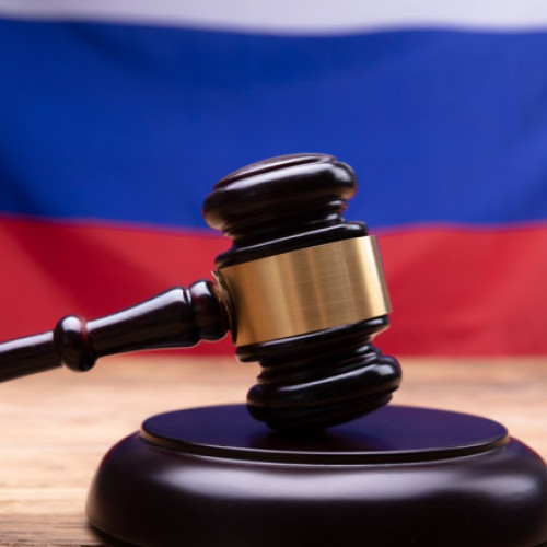 Un rus condamnat la 13 ani de închisoare pentru sprijin financiar acordat armatei ucrainene