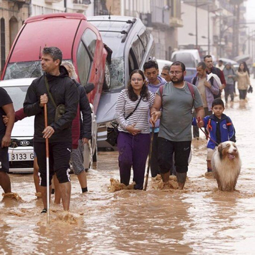 78 de persoane sunt date dispărute la 10 zile după inundațiile din Spania