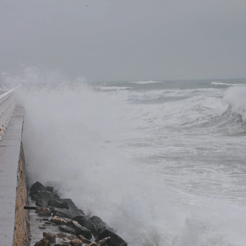 Avertizări meteorologice pentru Constanța: vreme rece și vânt puternic