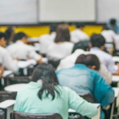 O tânără din China acuzată de fraudă în urma unui concurs internațional de matematică