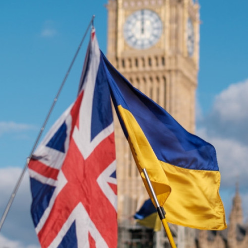 Ministrul Finanțelor confirmă sprijinul Marii Britanii pentru Ucraina în fața tensiunilor internaționale