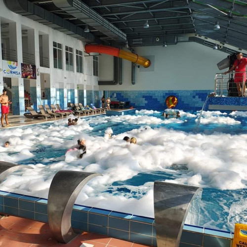 Veste bună pentru elevii din Botoșani: Proiectul "Luni înot și patinez" începe pe 11 noiembrie