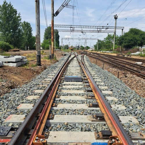 Guvernul aprobă reabilitarea liniei de cale ferată Ploiești Triaj - Focșani