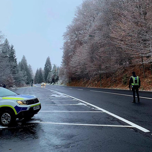 Obligația de a echipa autovehiculele cu anvelope de iarnă, în funcție de vreme