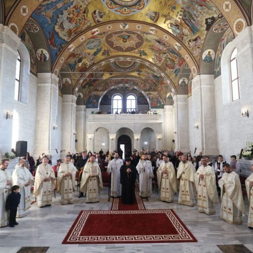 Slujbă specială la Parohia Ortodoxă "Sfinții Apostoli Petru și Pavel" din Somcuta Mare