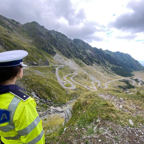 Închiderea circulației rutiere pe DN 7C - Transfăgărășan din cauza vremii nefavorabile
