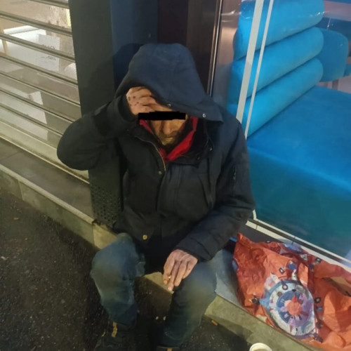 Poliția din Sectorul 2 ajută persoanele fără adăpost