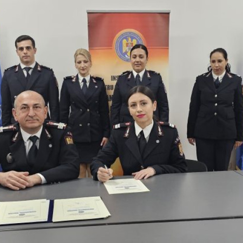 Ceremonie emoționantă pentru cinci pompieri din Vrancea