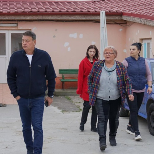 Inaugurarea sistemului de alimentare cu apă Plopeni, la Fantana Mare