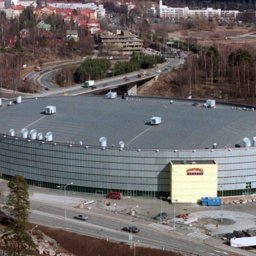 Helsinki începe procesul de expropriere a celei mai mari arene sportive
