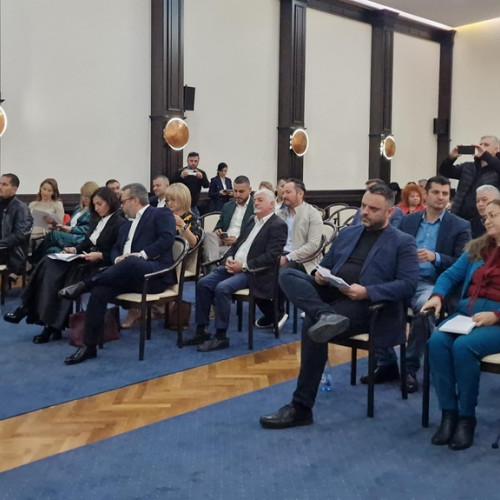 Primarul Vergil Chitac convocă o ședință online